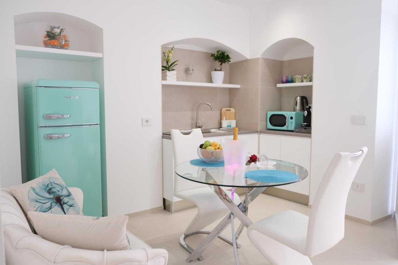 Infinity Suite Peschici Exterior foto