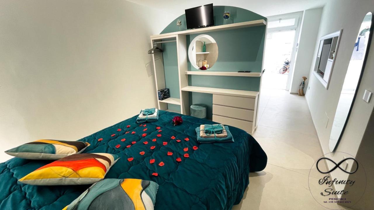Infinity Suite Peschici Exterior foto